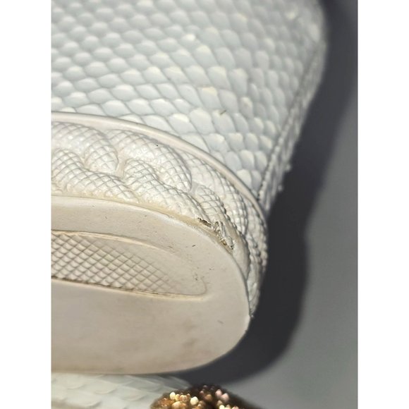 White and Gold Heeled Boots - Picture 5 of 11